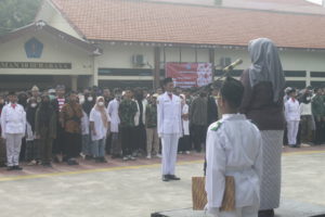 Upacara Hari Pahlawan