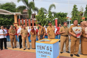 UPACARA HARI GURU NASIONAL