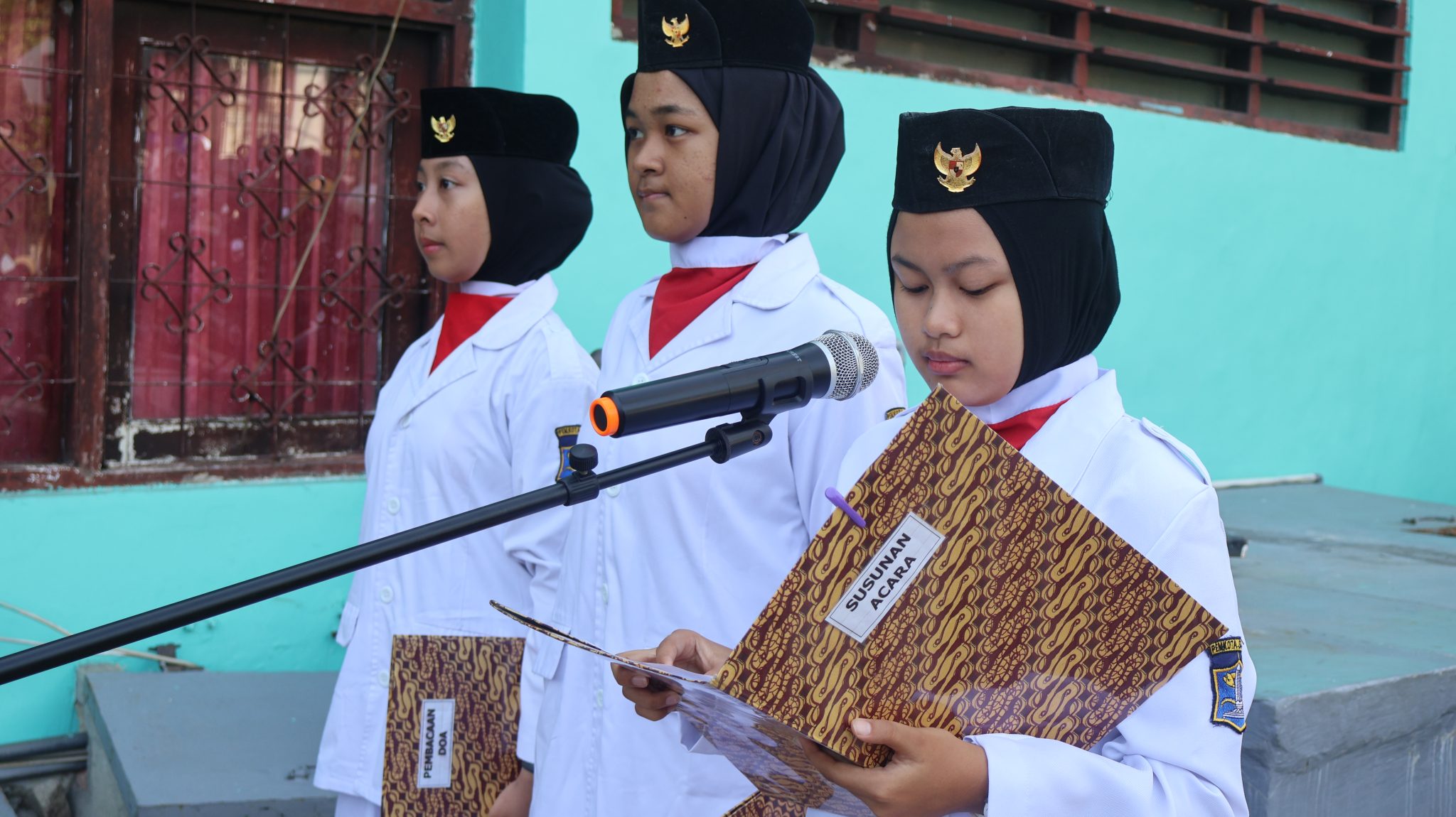 Upacara hari kesaktian pancasila